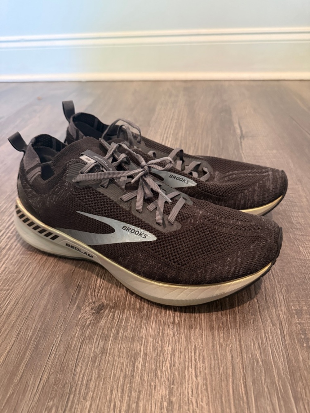 Brooks Bedlam 3 Men’s 10.5 Black and Gray Running Shoes